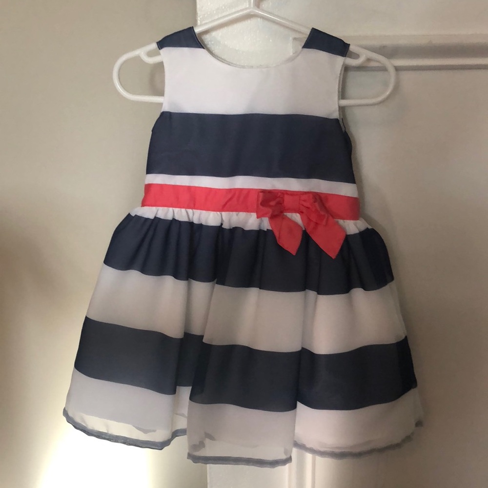 Carter’s dress 12 months